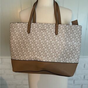 DKNY Tote bag
